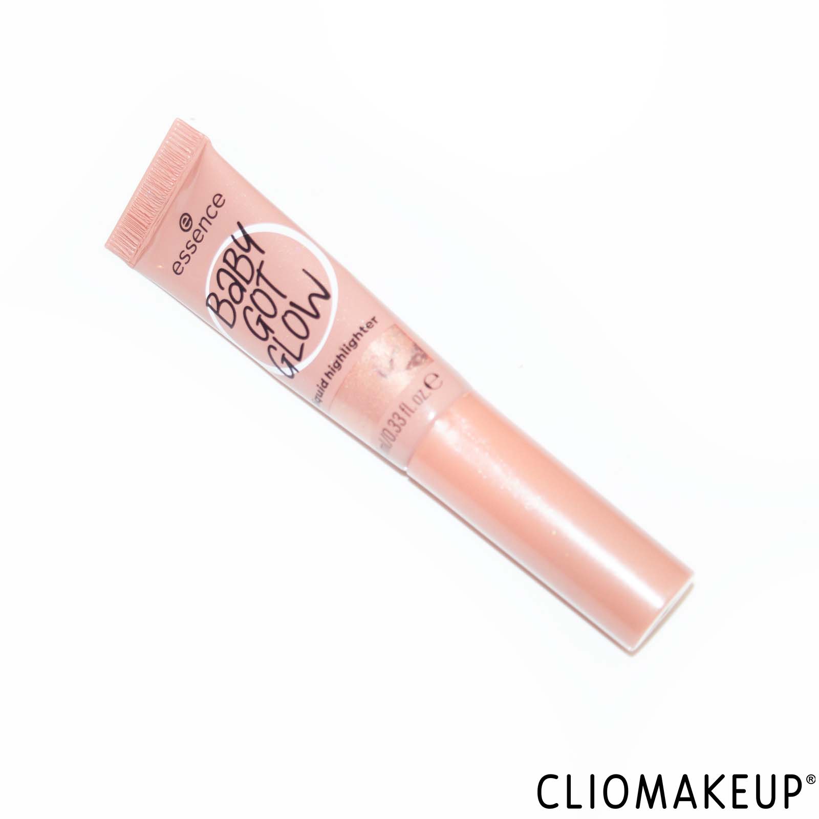 cliomakeup-recensione-illuminante-essence-baby-got-glow-liquid-highlighter-2