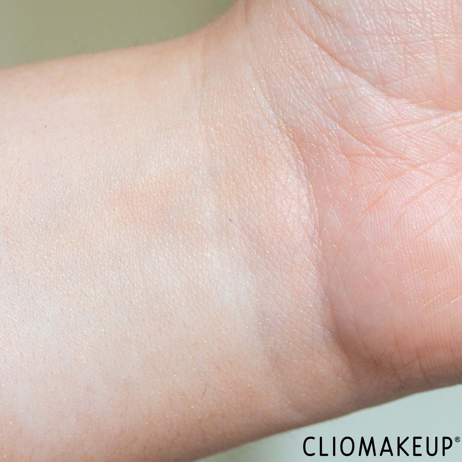 cliomakeup-recensione-primer-astra-zen-routine-multifunctional-gel-bronzer-8