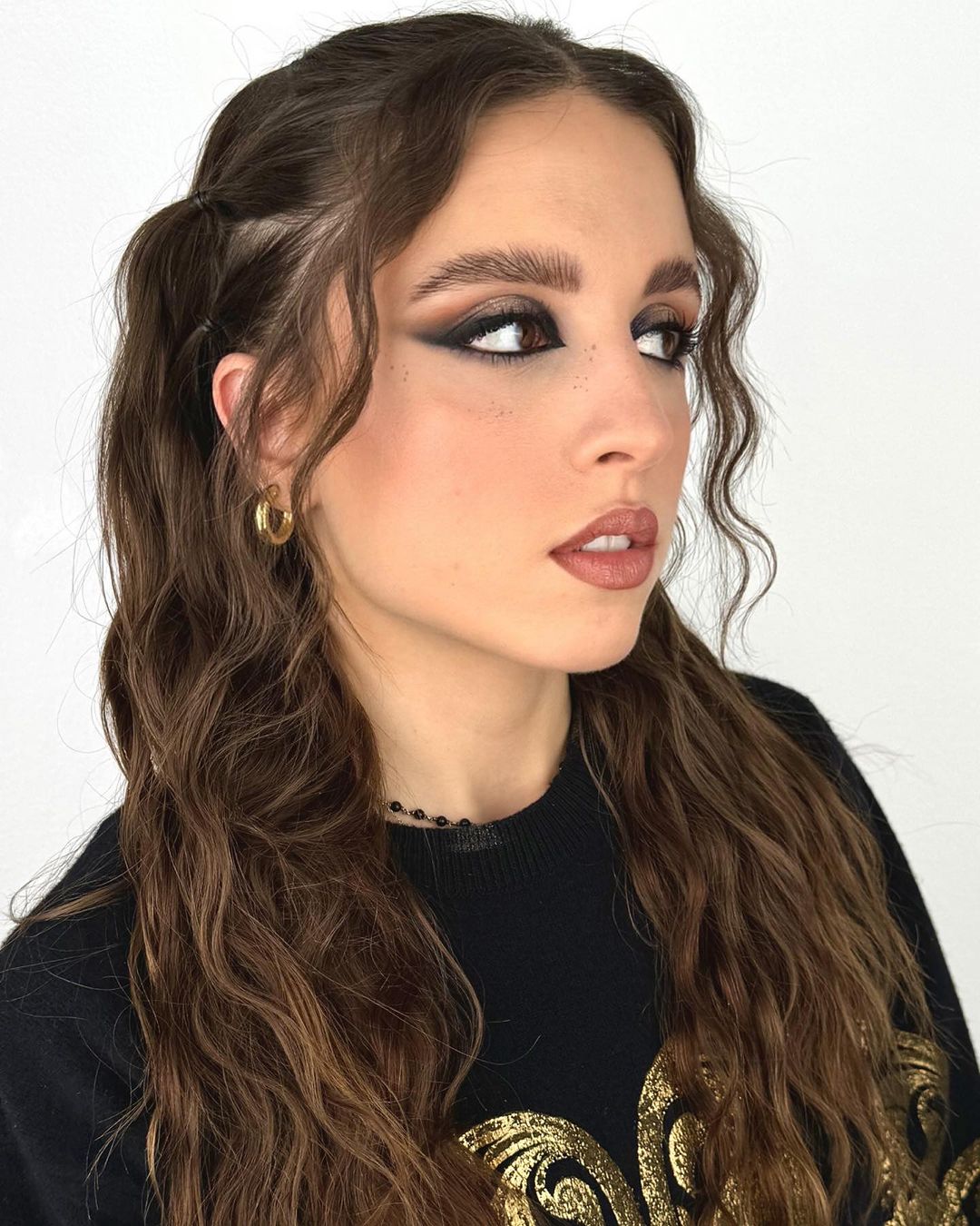 cliomakeup-angelina-mango-look-eurovision-2024-9