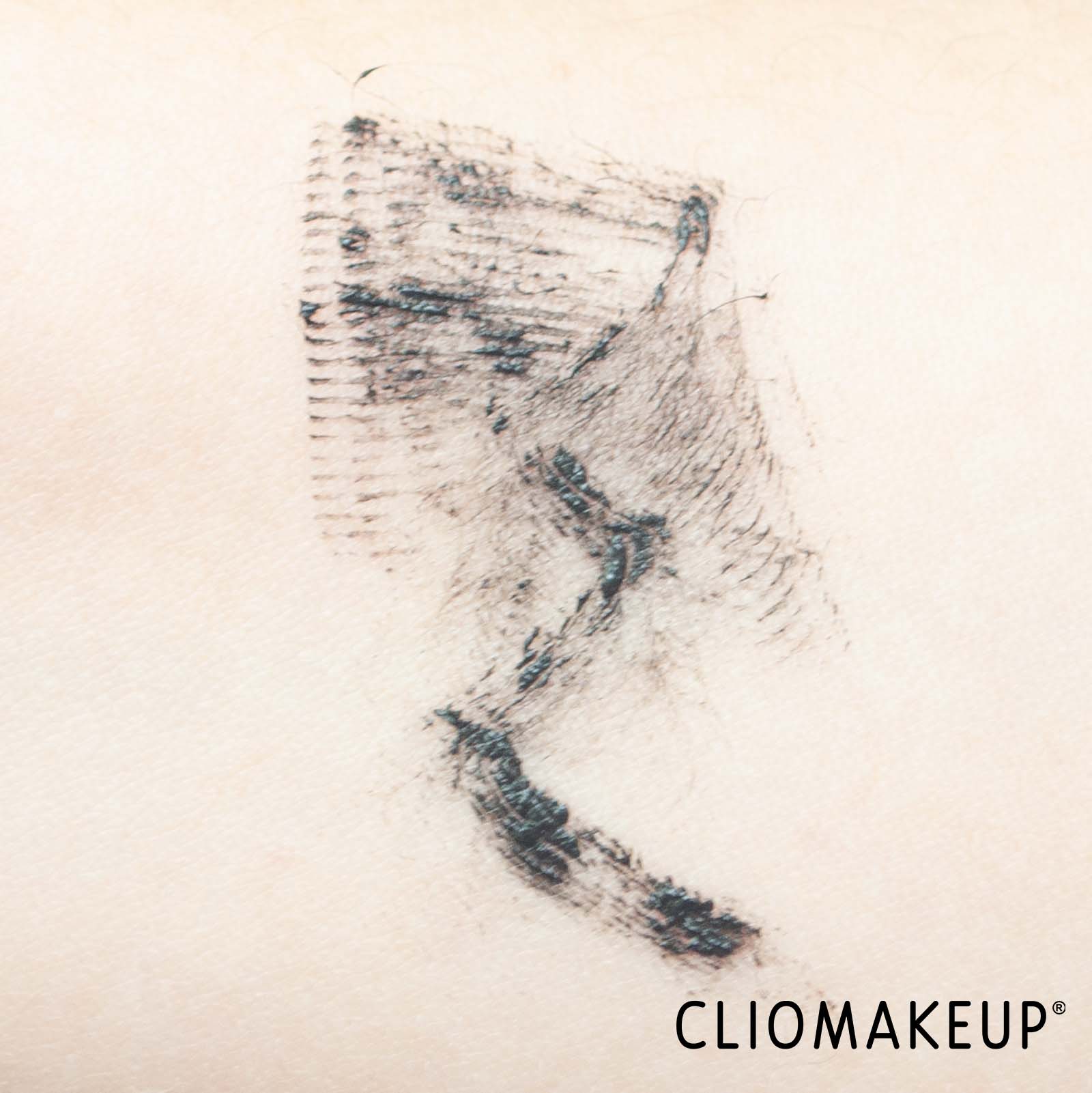 cliomakeup-recensione-mascara-lash-sensational-firework-mascara-6