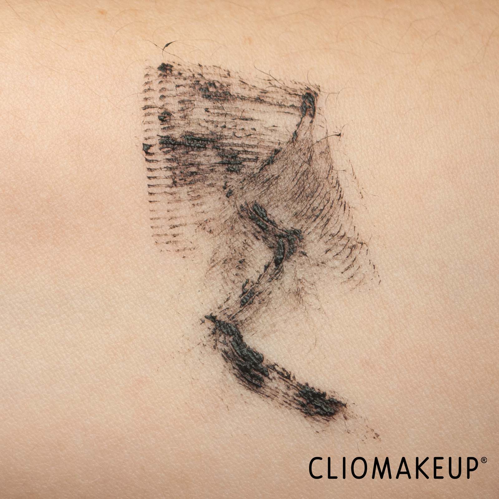 cliomakeup-recensione-mascara-lash-sensational-firework-mascara-7