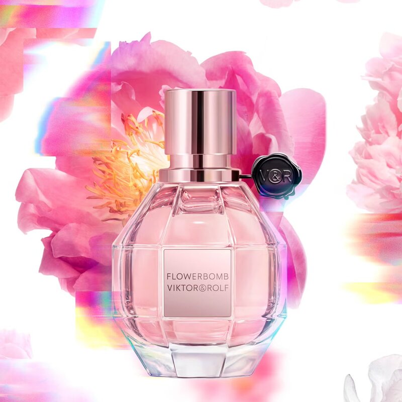 cliomakeup-profumi-alla-rosa-viktor-rolf-flowerbomb_1