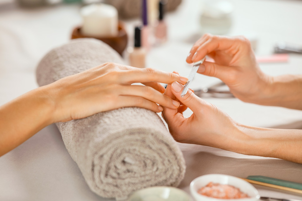 cliomakeup-scrub-unghie-cover