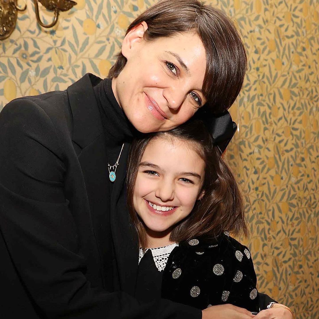 cliomakeup-suri-cruise-2
