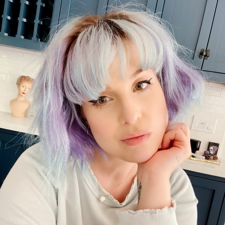 cliomakeup-trattamenti-kelly-osbourne-3