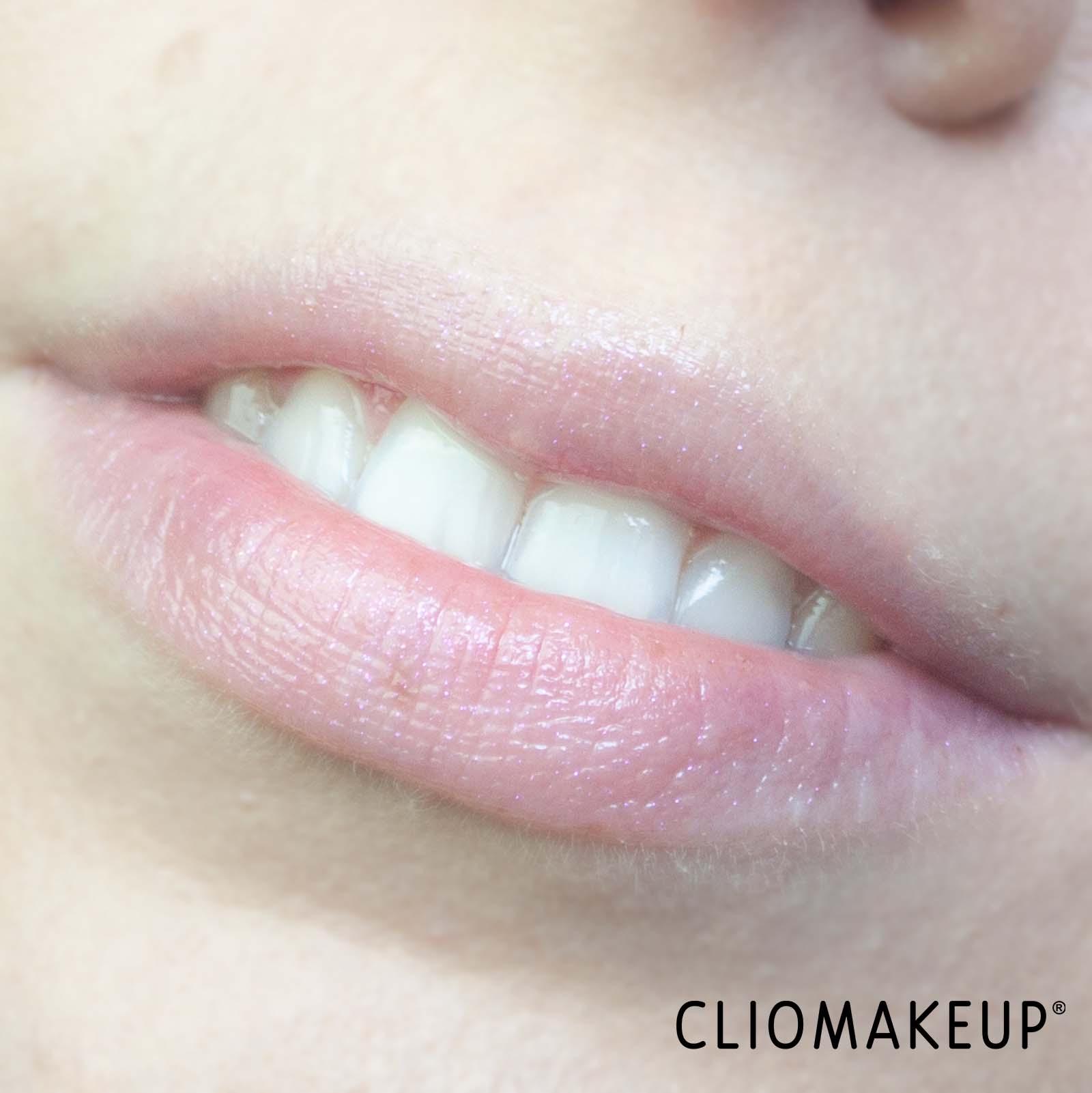 cliomakeup-recensione-olio-labbra-nyx-fat-oil-slick-click-shiny-lip-balm-10