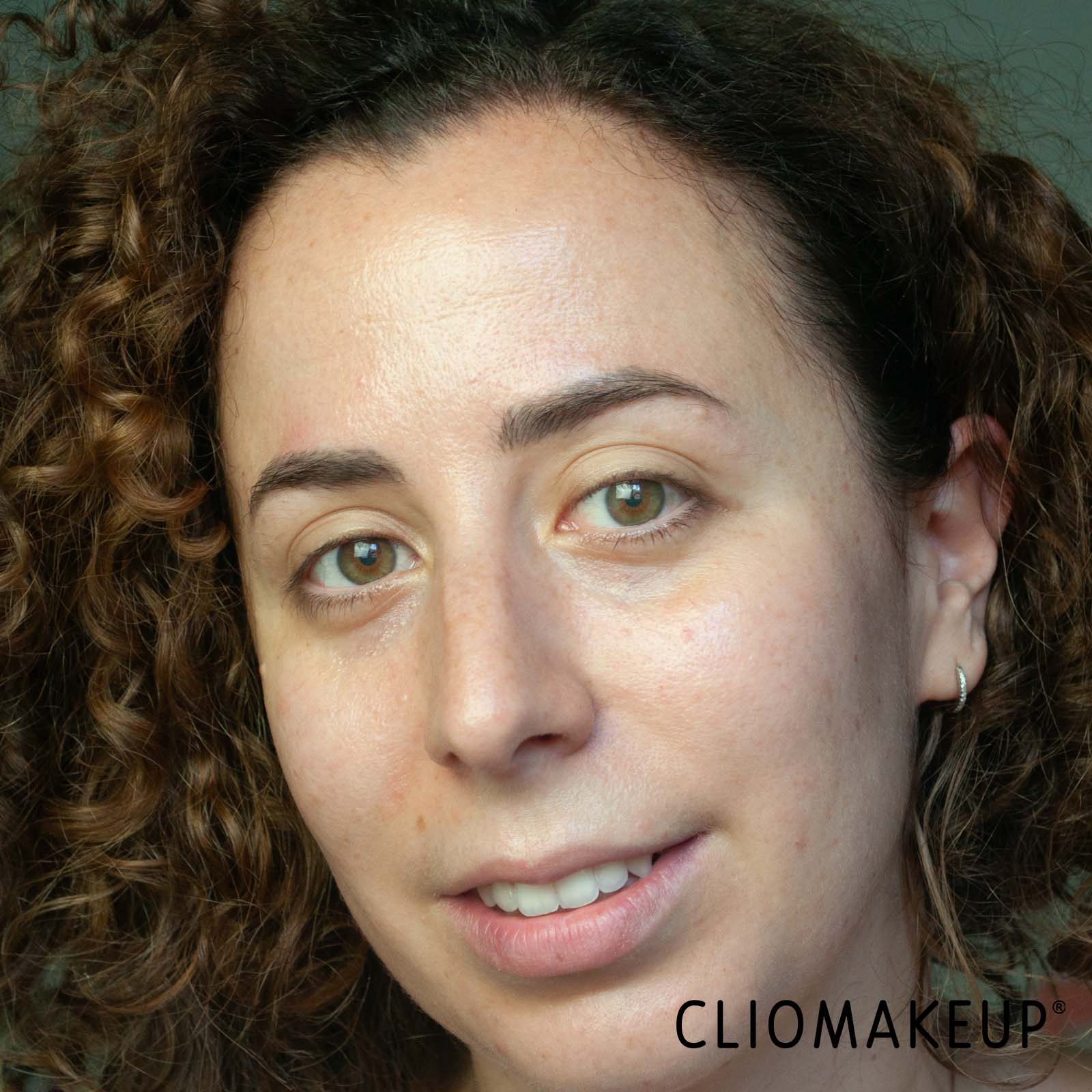 cliomakeup-recensione-protezione-solare-isdin-gel-cream-wet-skin-50 spf-intense-hydration-8