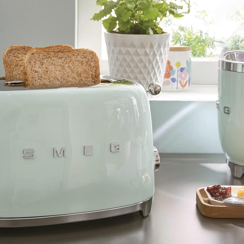 cliomakeup-come-arredare-cucina-tostapane-smeg