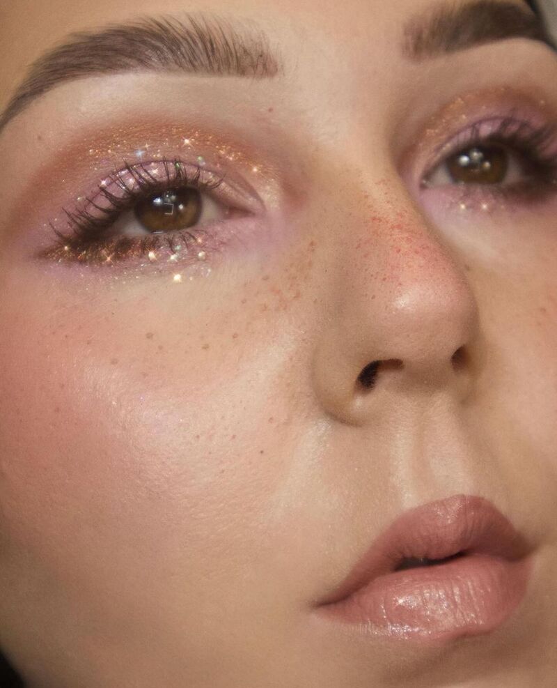 cliomakeup-trucco-notte-san-lorenzo-2024-glitter