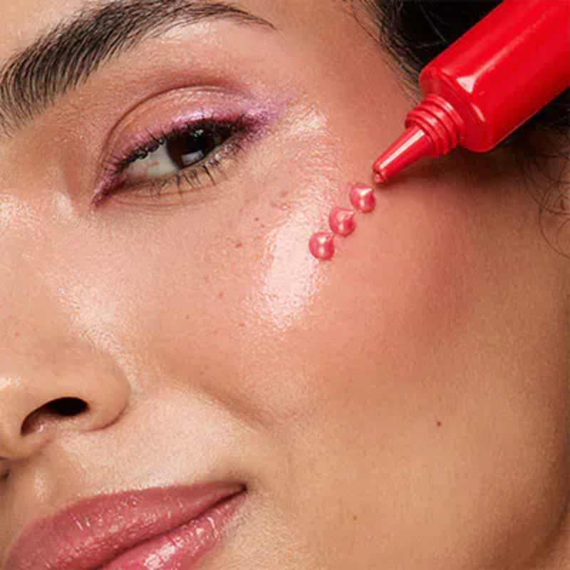 cliomakeup-trucco-notte-san-lorenzo-2024-kiko-milano-glass-skin
