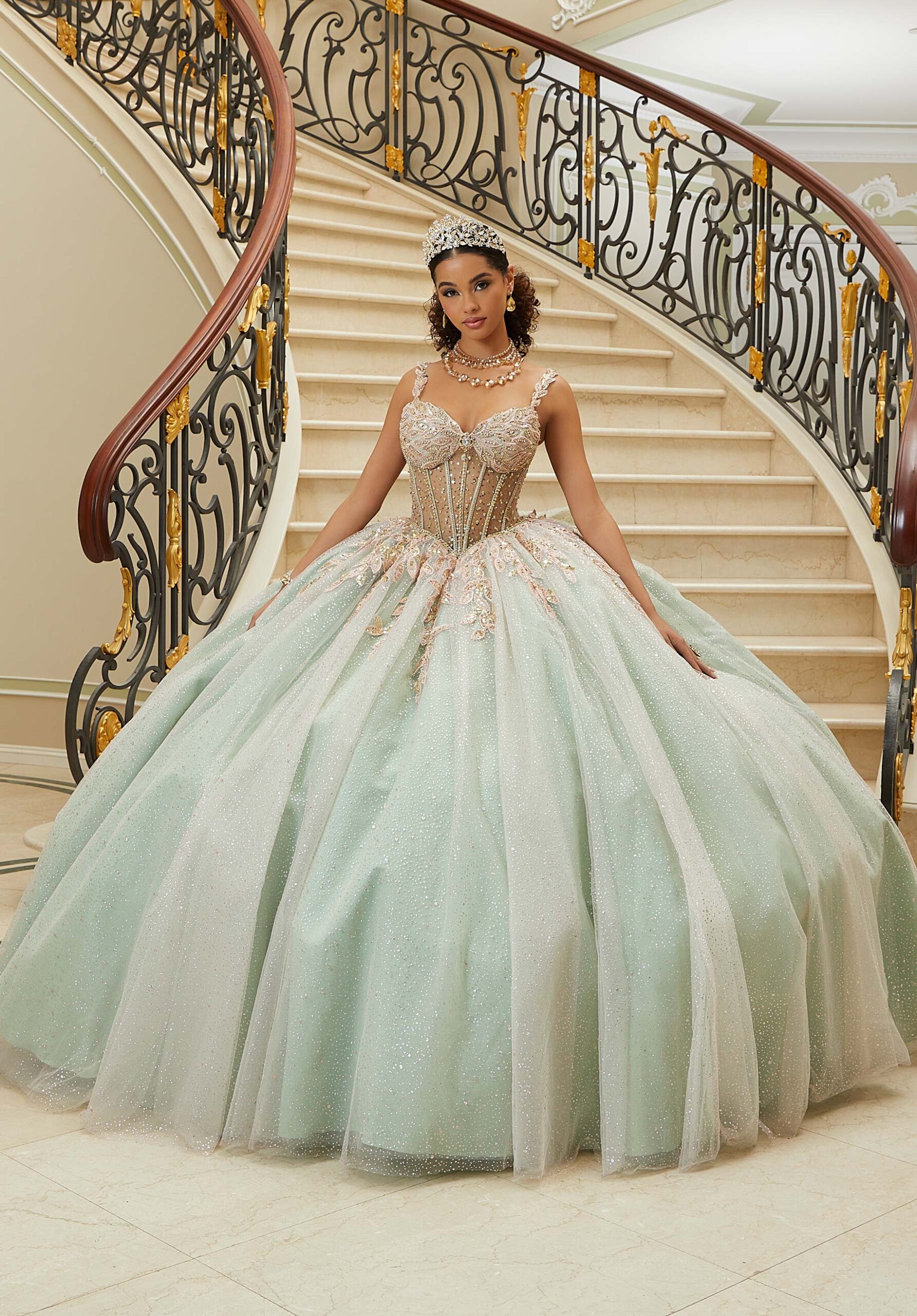 abiti-sposa-colorati-verde-chiaro