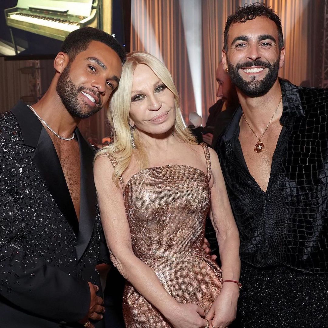 lucien-laviscount-versace