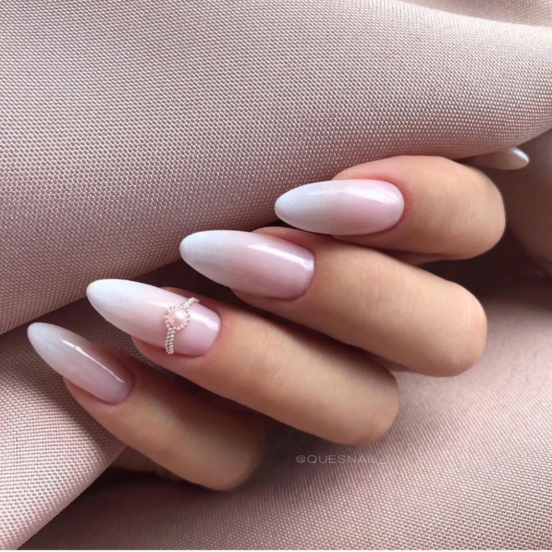 manicure-sposa-anello