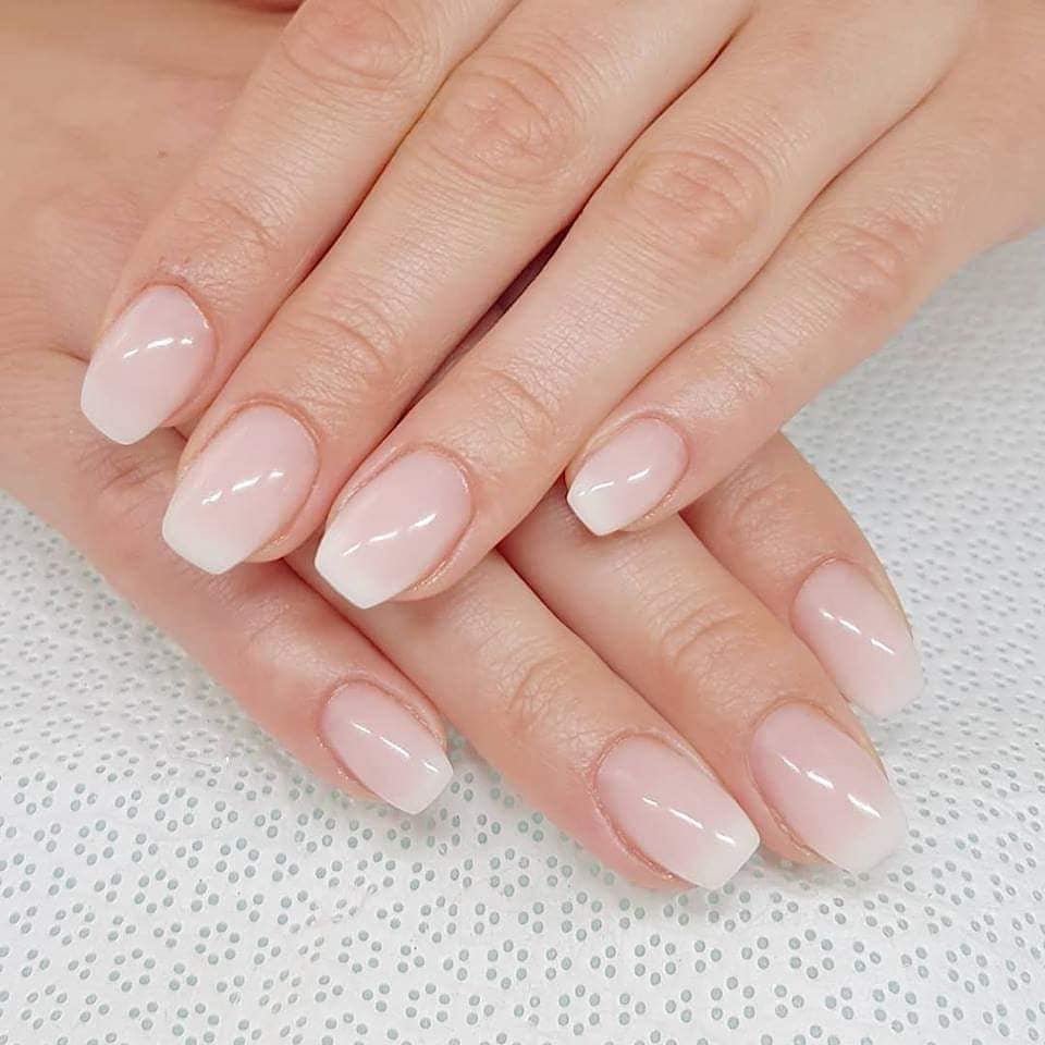 manicure-sposa-baby-boomer