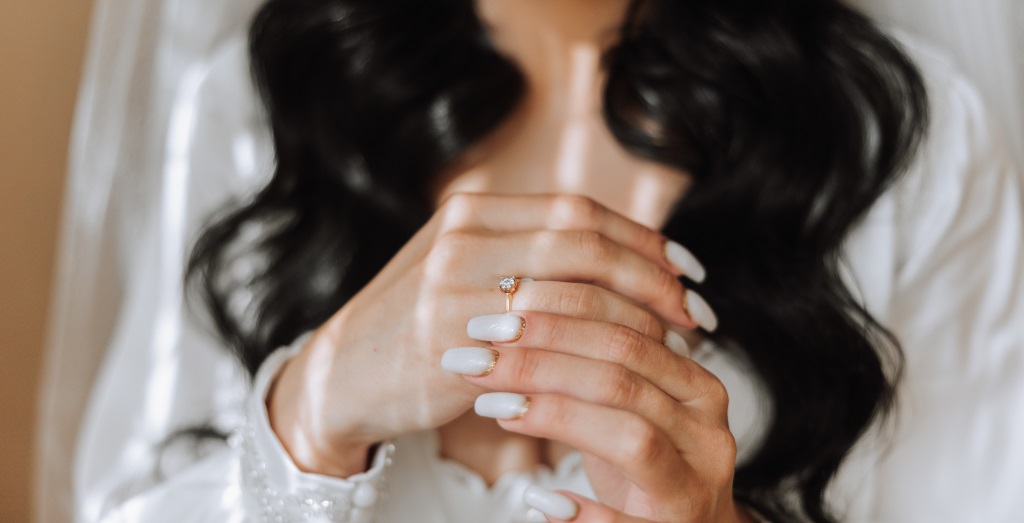 manicure-sposa-copertina
