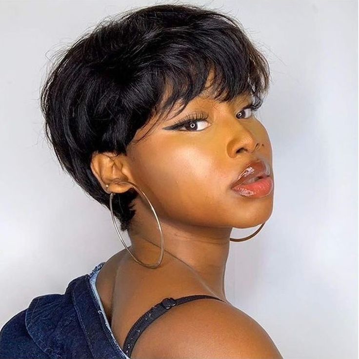 pixie-cut-frangia-bombata
