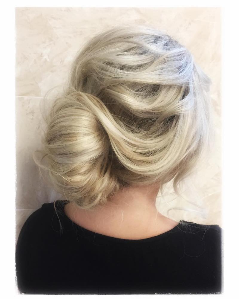 acconciature-anni-50-chignon-morbido