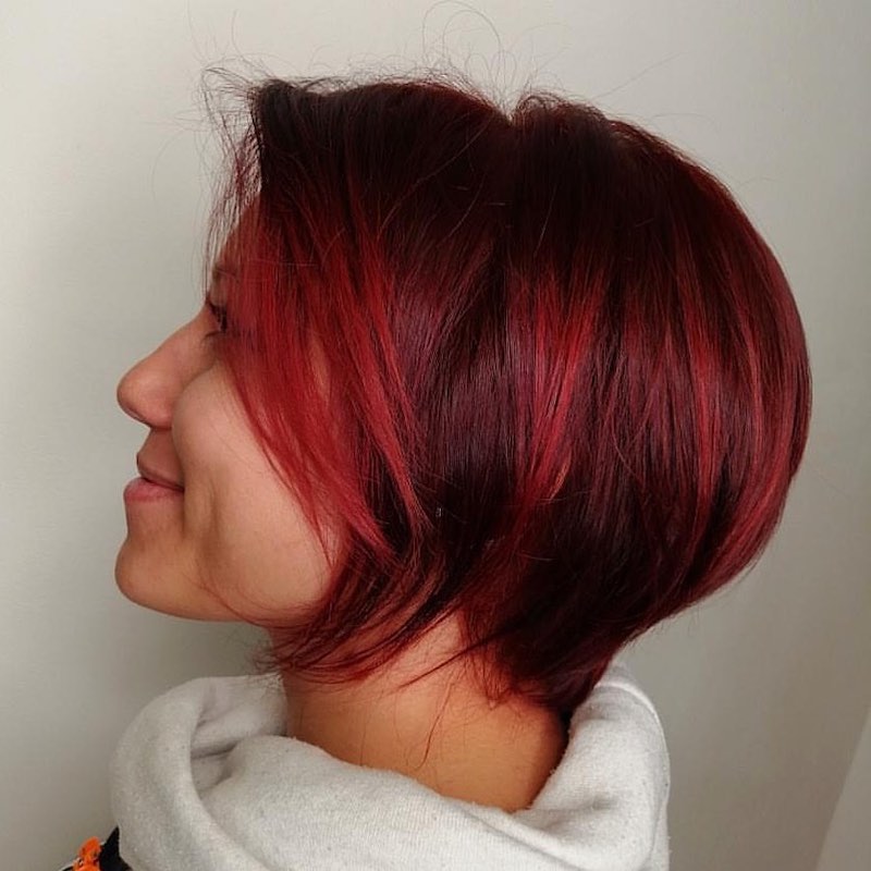 balayage-rosso-capelli-corti-ciliegia