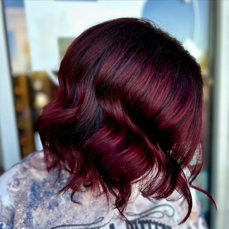 balayage-rosso-capelli-corti-messy