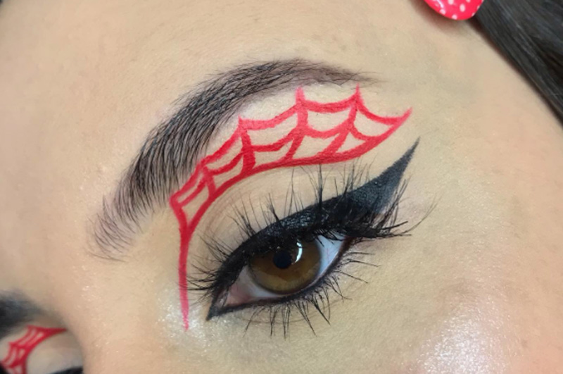 trucco-occhi-halloween-ragnatela