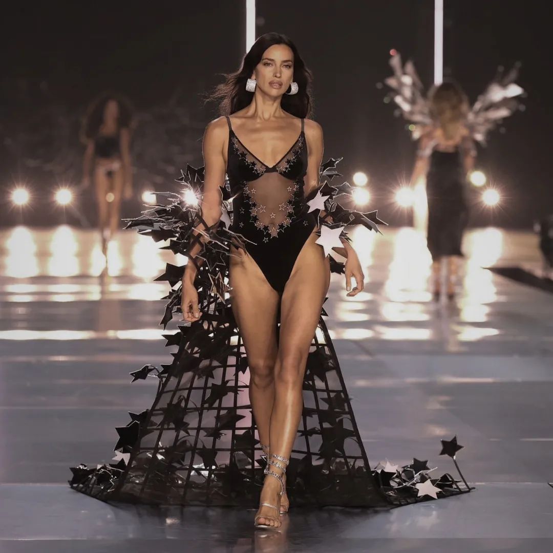 victoria-secret-sfilata-2024-IRINA
