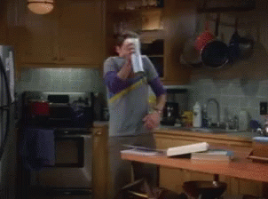 creme-corpo-profumate-lasciano-scia-migliori-GIF