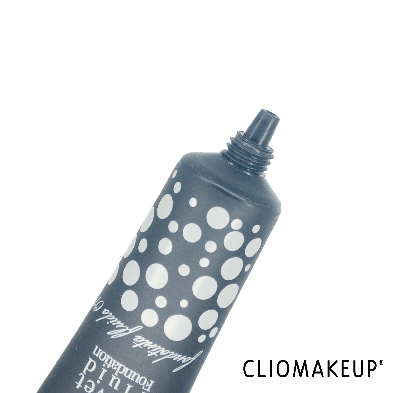recensione-fondotinta-alkemilla-velvet-fluid-foundation-applicatore